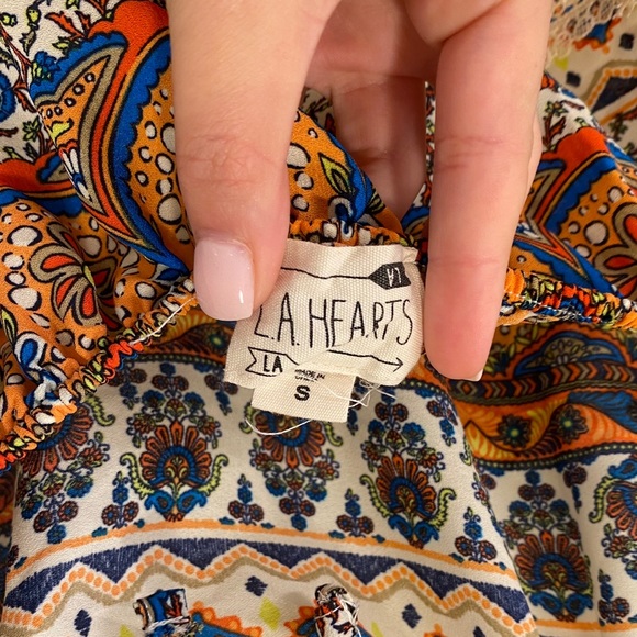 Halter top with lace trim - Picture 4 of 7